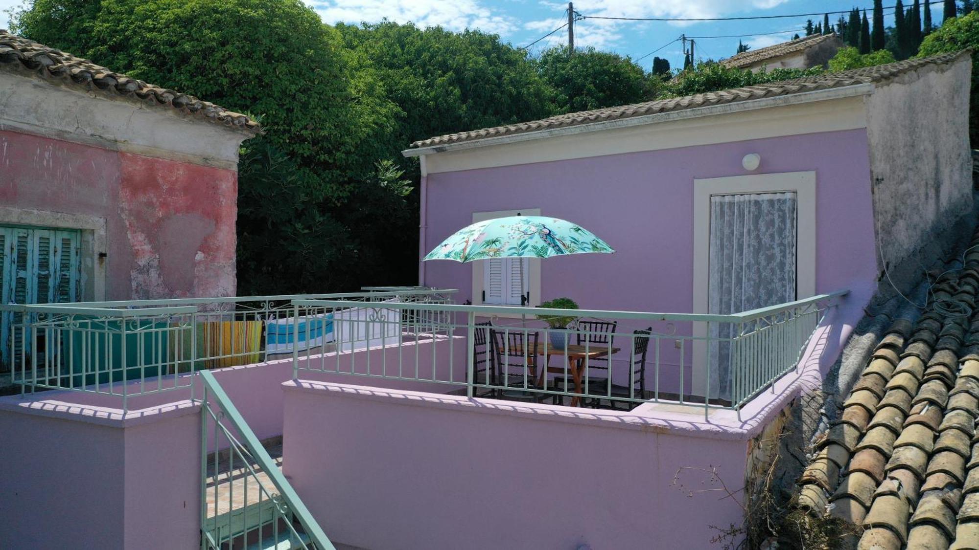 Vakantiehuis Siora Nina Charming Stone House Near Agios Gordios *