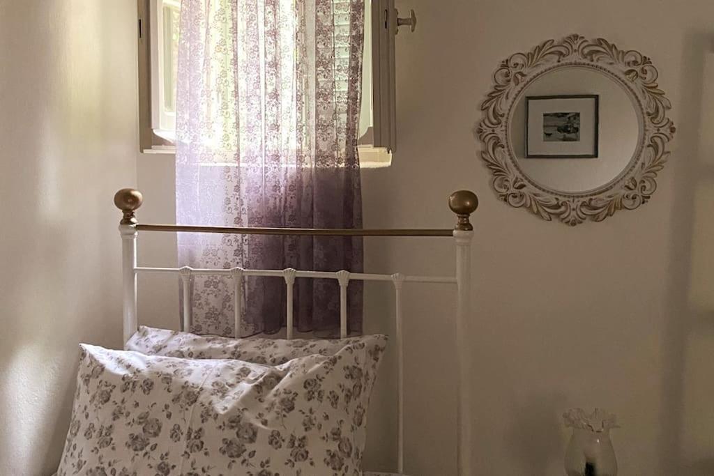 Siora Nina Charming Stone House Near Agios Gordios *